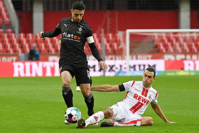 中超-彭欣力破门李苏达染红 青岛西海岸2-0青岛海牛